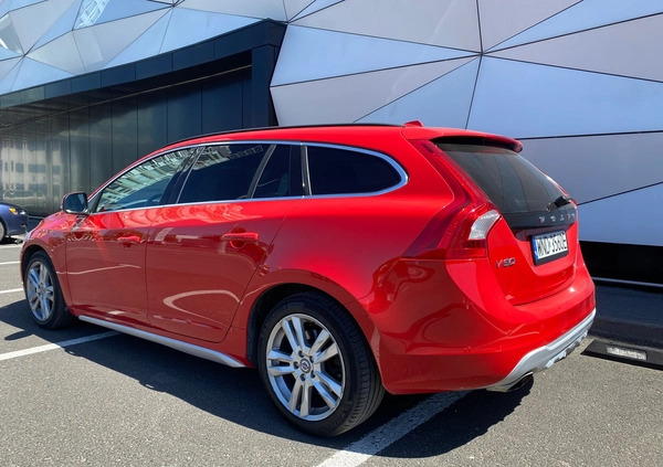 Volvo V60 cena 33900 przebieg: 290000, rok produkcji 2012 z Warszawa małe 137